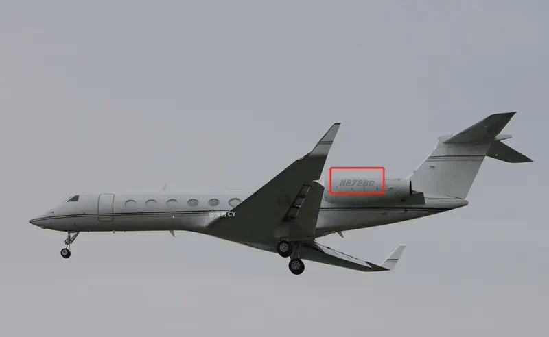 马斯克私人飞机已抵达北京，消息称特斯拉寻求在华推出FSD