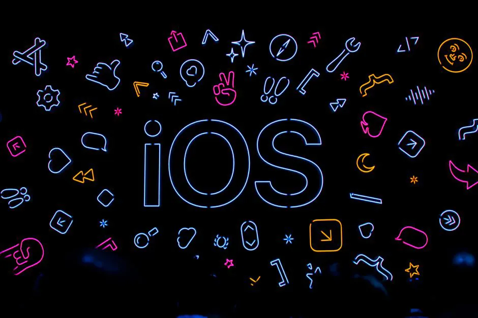 苹果关闭 iOS 15.1 系统验证通道，升级 iOS 15.1.1 后无法降级